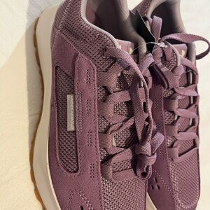 Under Armour Women's Plum Sneakers